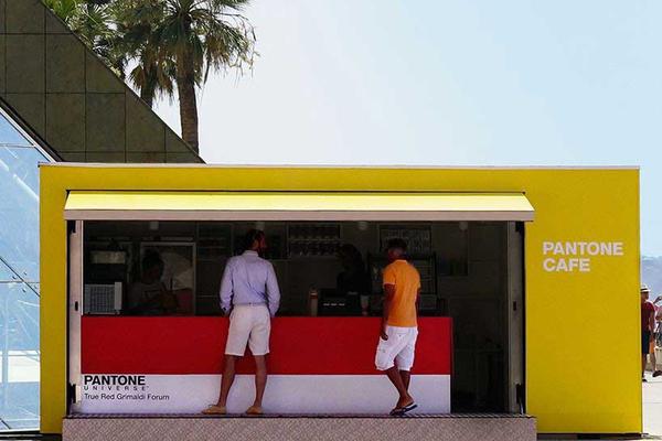 Pantone Cafe pop-up shop | Shopify Retail blog