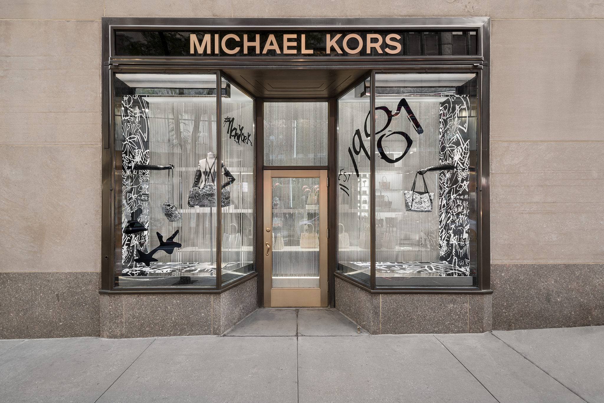 Michael kors mott graffiti deals