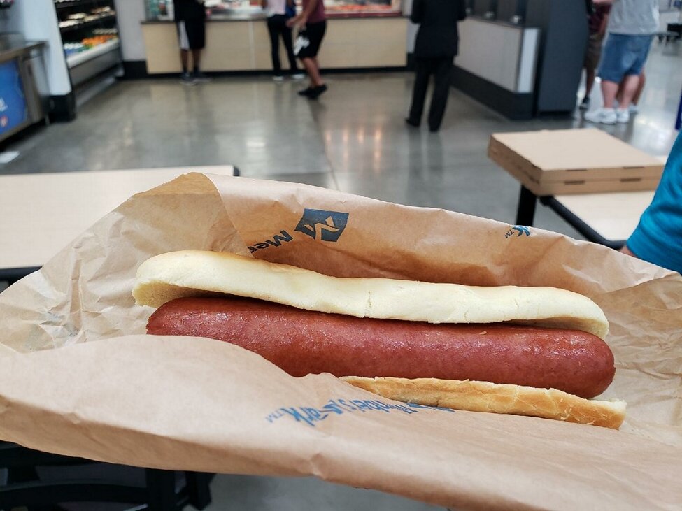 Costco vs. Sam's Club: Which Has the Better Food Court Items?