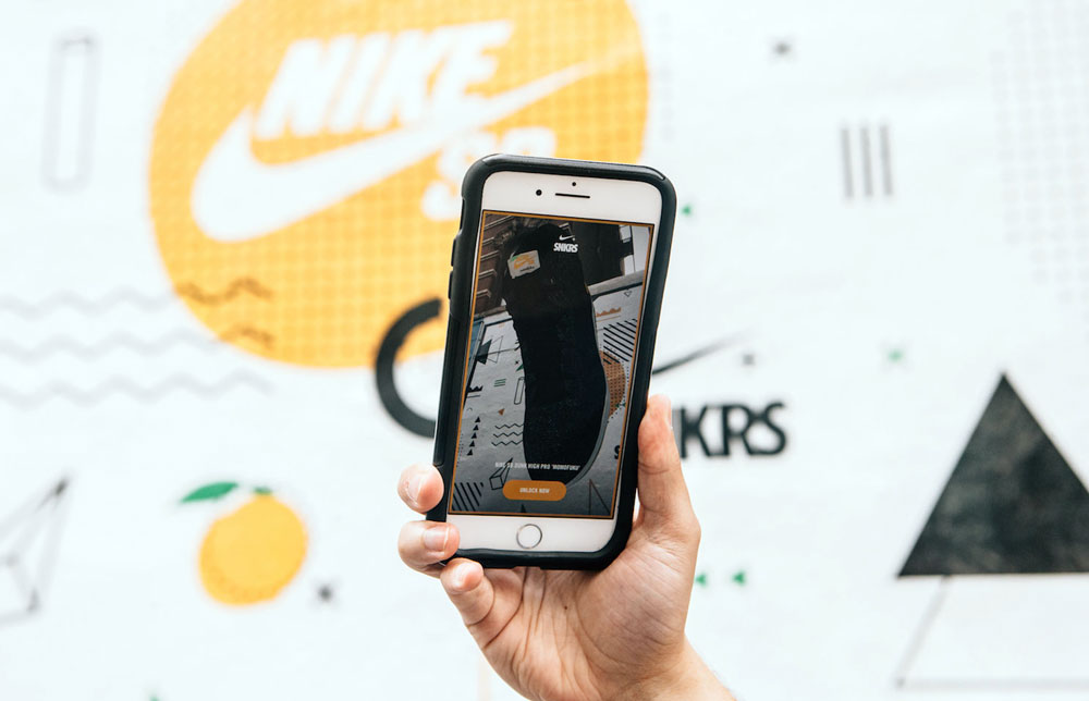 Next Level Fashion Innovation – Assessing Augmented Reality Sneakers – WT VOX