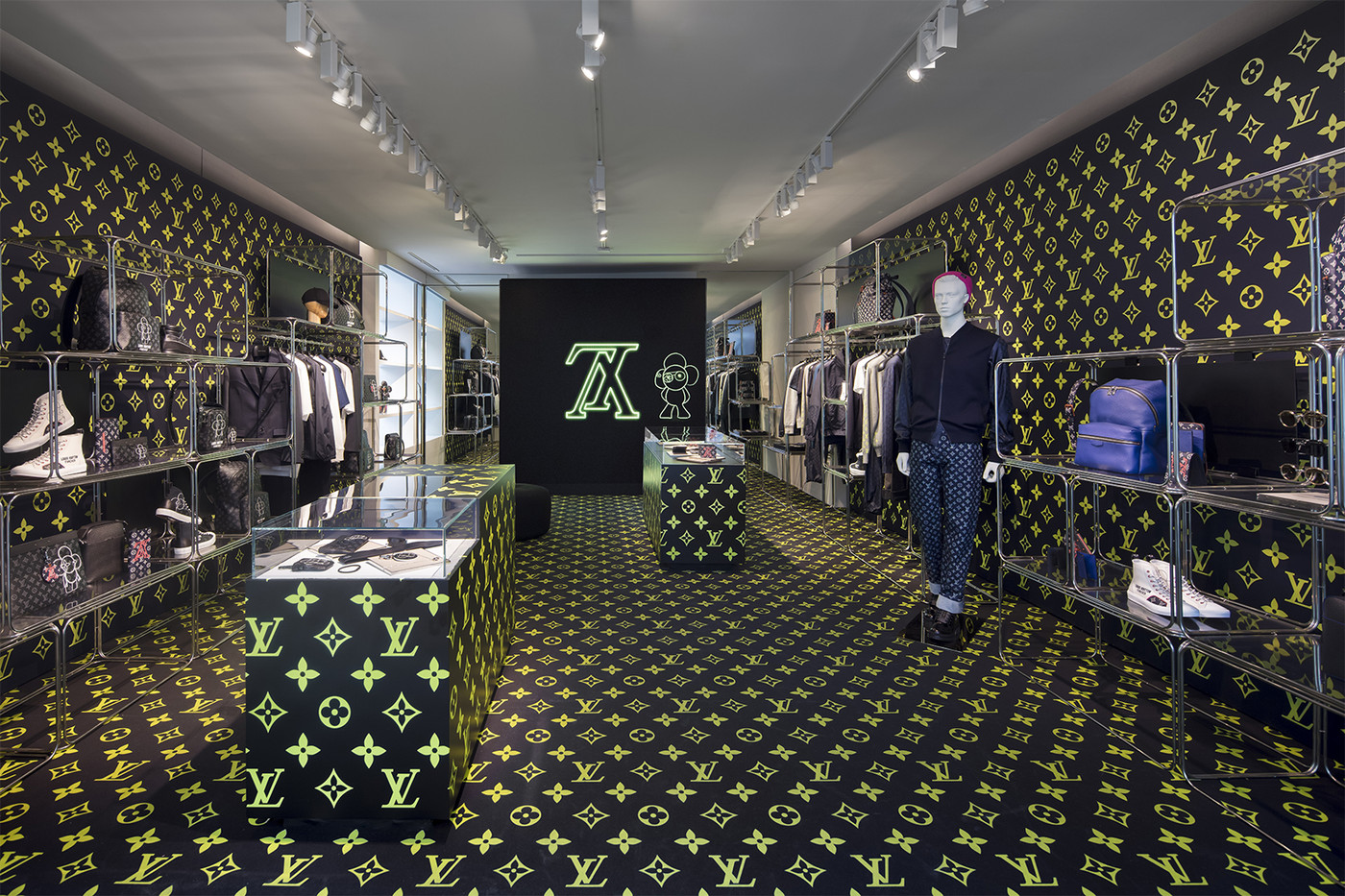 Louis Vuitton Opens SoHo Pop-Up for Its Men's Pre-Fall 2022