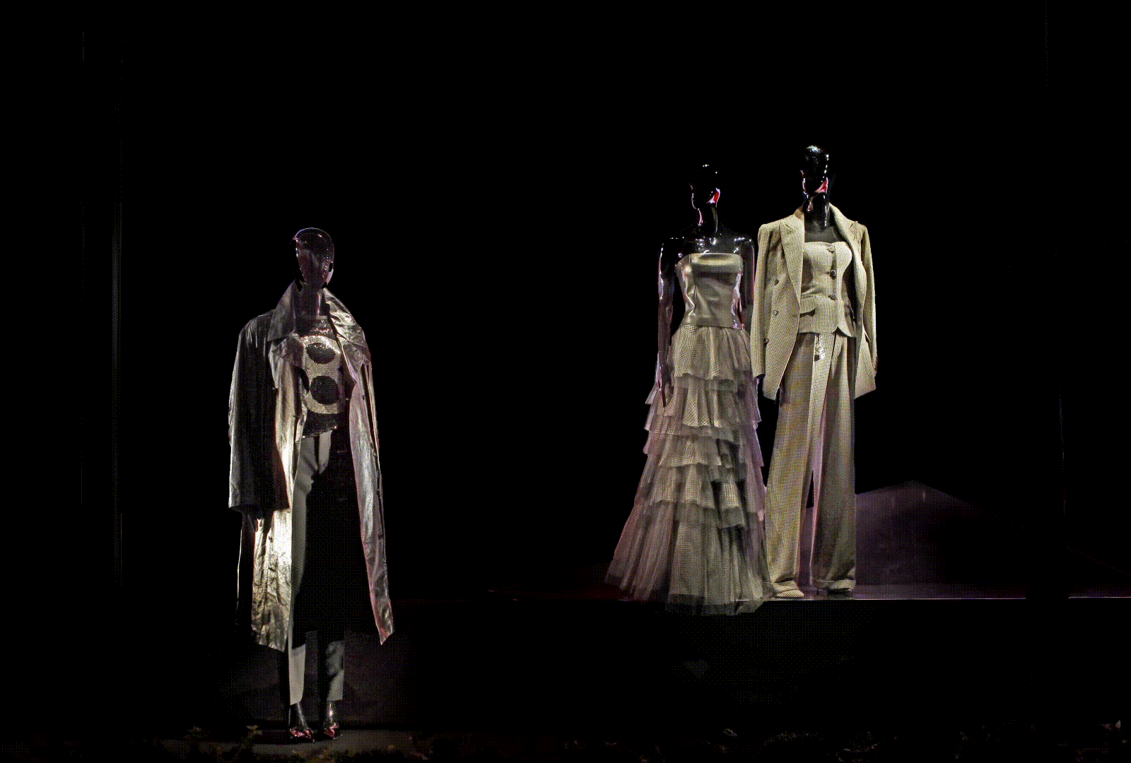 Ralph Lauren Showcases Vintage Car Collection in Windows