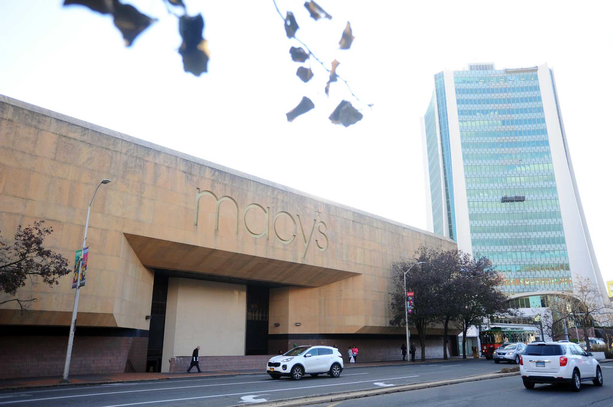 Property rounds: Landlords face retail closures head on