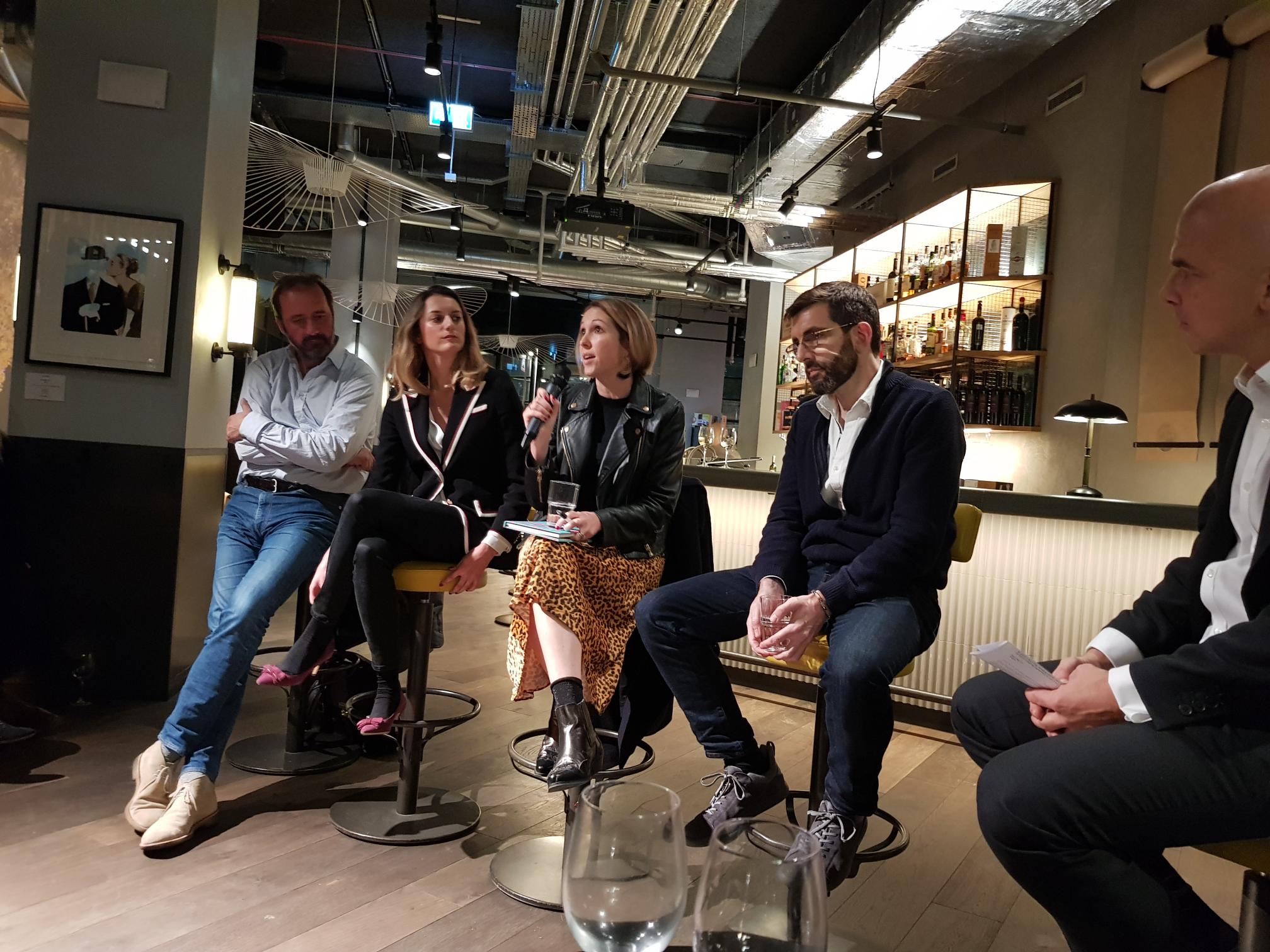 Exploring The Future of Digital Shopping And How It's Shaping The Way We Shop – FashNerd.com