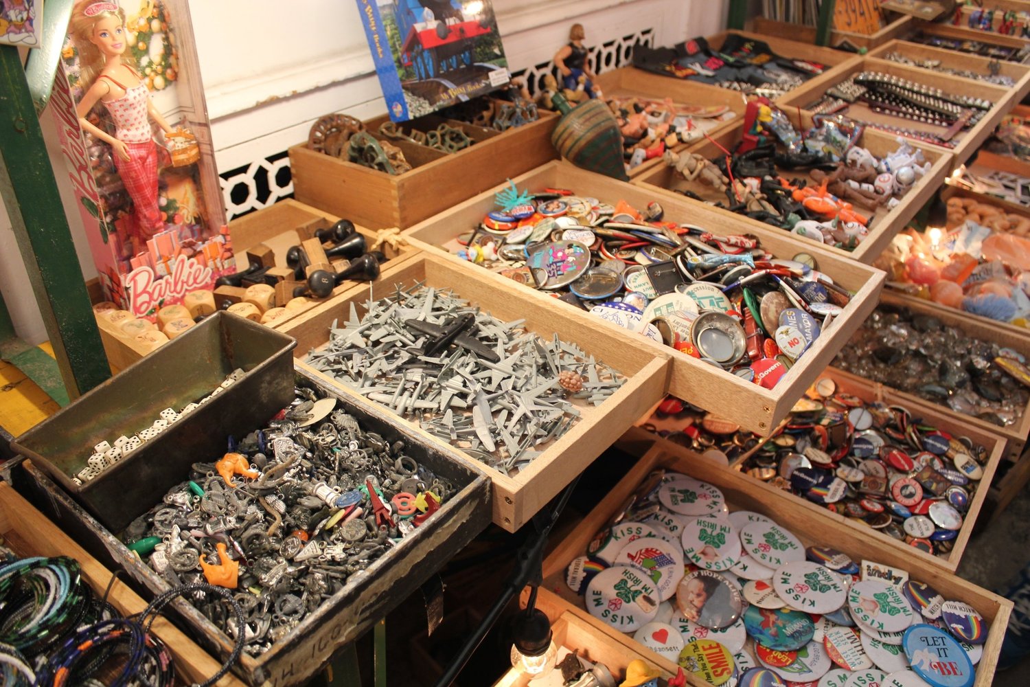 NYC's best alternative holiday markets and coolest pop-up shops of 2018 – 6Sqft