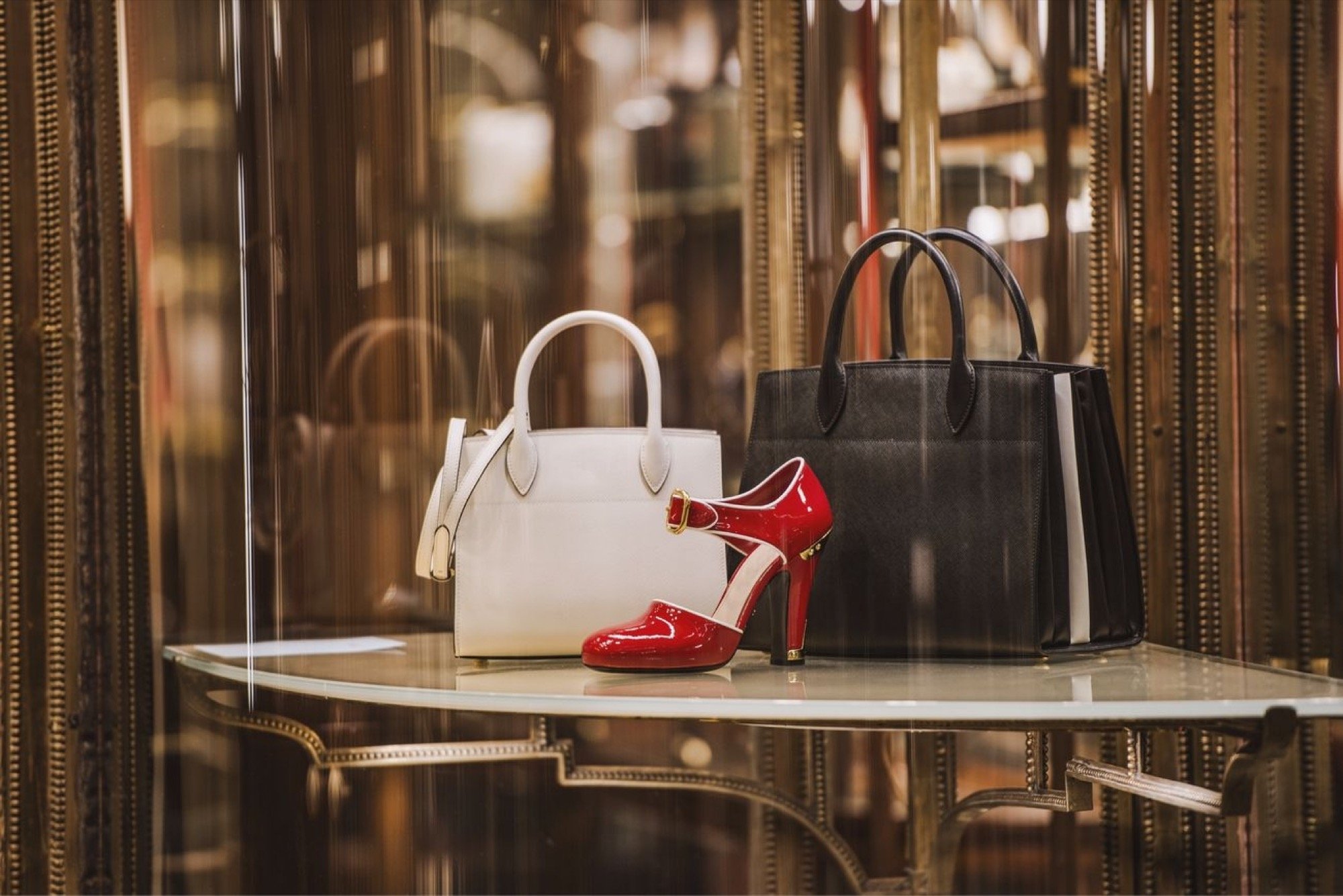 How Technology Can Help Create New Age Luxury Experience – Entrepreneur