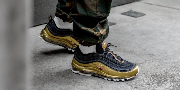 The 30 best pairs of sneakers to give as gifts this year – Business Insider