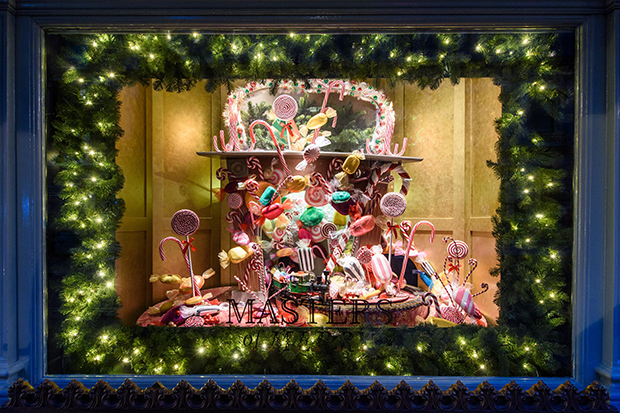 Chistmas window at HARRODS 2018