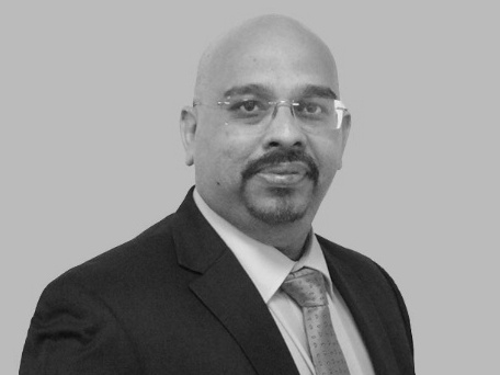 Looking through the seller's lens – Re-Tales by Snehashish Bhattacharjee – ETRetail.com