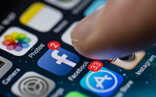 Chartbeat: Mobile Direct Traffic To Publishers Now Greater Than Facebook Traffic 12/04/2018 – MediaPost Communications