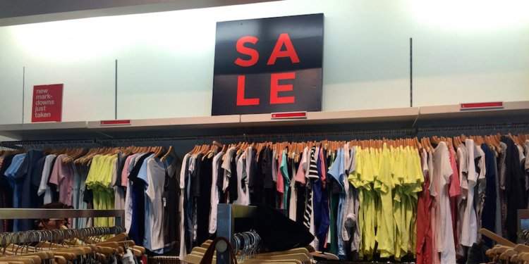'The question is … what's NOT on sale': Gap shows no signs of scaling back on discounts in 2019 (GPS)