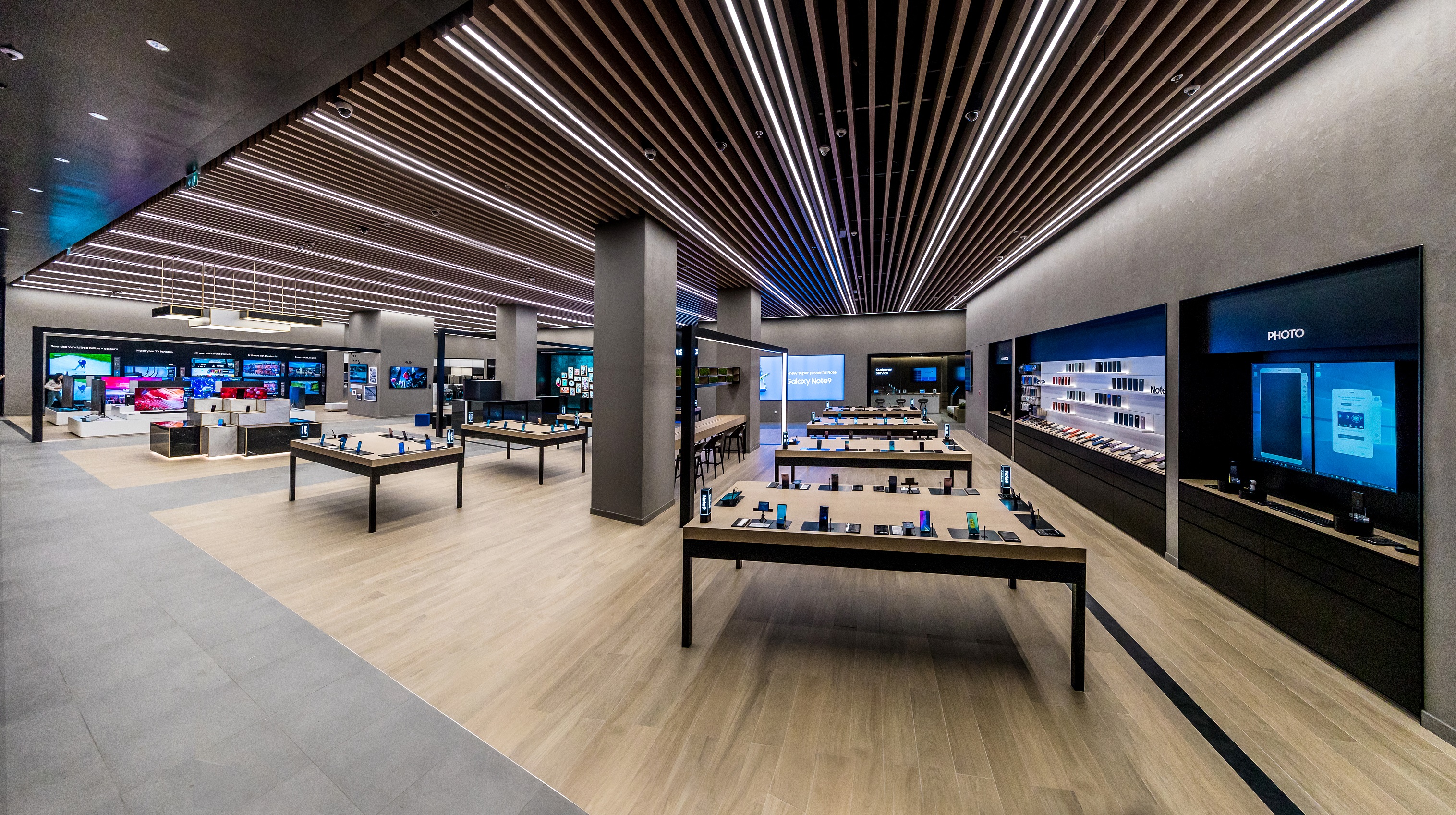 Samsung's newest store in Dubai Mall is truly something to be experienced – gulfnews.com