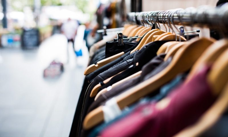 Retail job losses to increase by 27,000, analysis suggests – Retail Sector