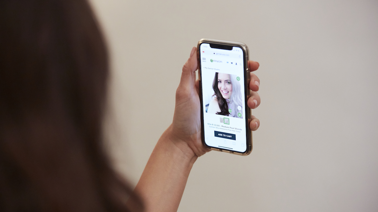 Garnier is rolling out hair-coloring personalization tools in Walmarts – Glossy