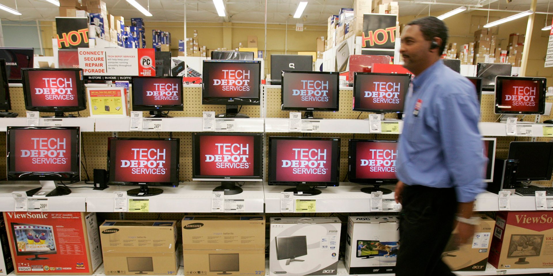 Alibaba’s opening an online store with Office Depot, as the 2 companies work to beat out Amazon as a ‘trusted, friendly’ option for American small businesses