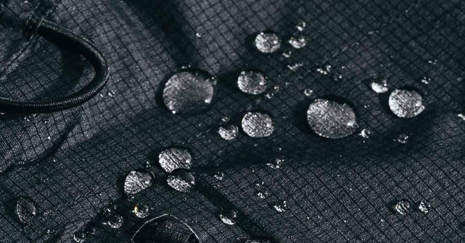 5 Best Rain Jackets for 2019: Lightweight, Hiking, and More – WIRED