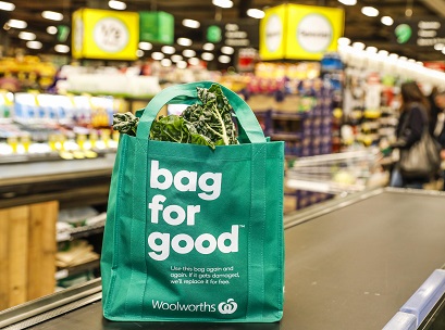 Woolworths becomes first supermarket globally to issue 'green bonds' – Inside Retail