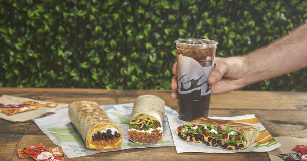 Taco Bell Begins Testing Vegetarian Menu As More Chains Jump On Plant-Based Food Bandwagon – Forbes