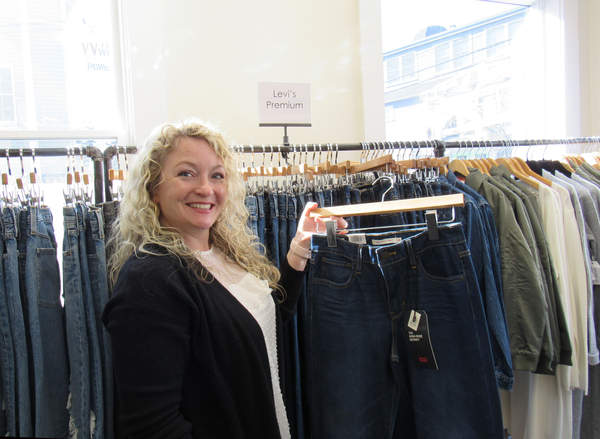 New on Bay View: Barefoot in Denim, Fat Face move in – By Susan Mustapich – Courier-Gazette & Camden Herald