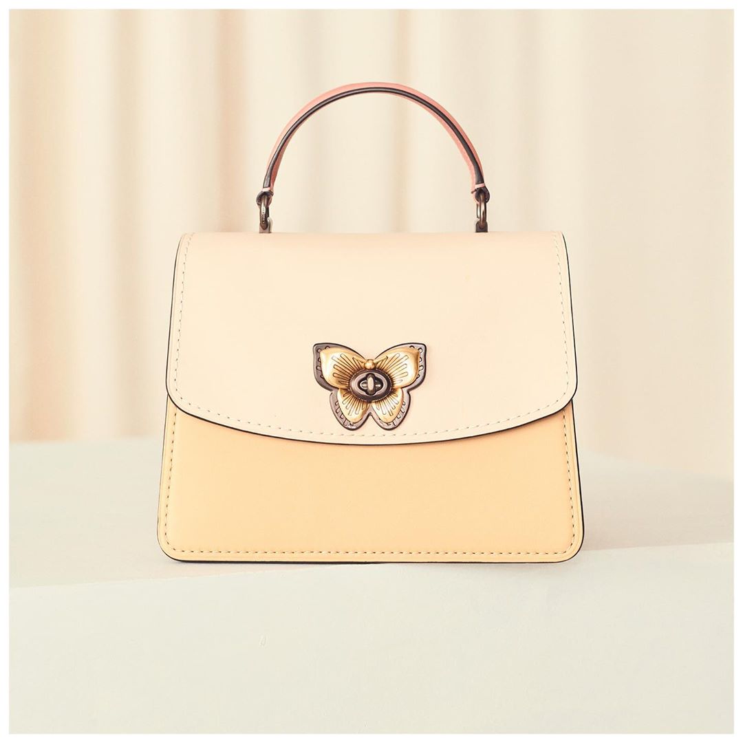 Catch her if you can. #CoachNY