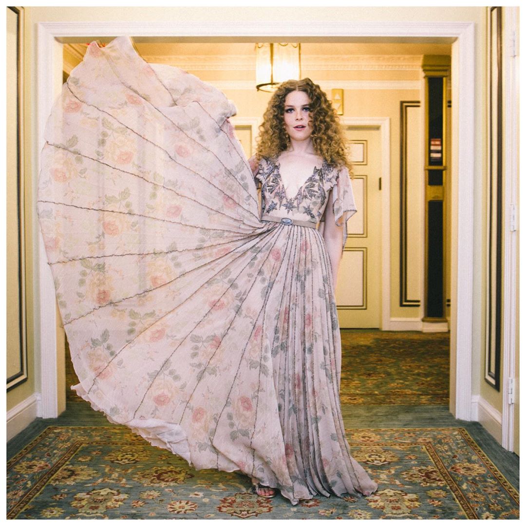 She knows how to cast a spell. #MaggieRogers #MetGala #MetGala2019 #CoachNY