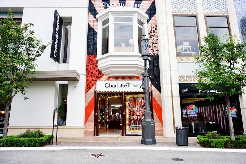 Old World Hollywood Meets Instagram At Charlotte Tilbury’s First Flagship Boutique In North America
