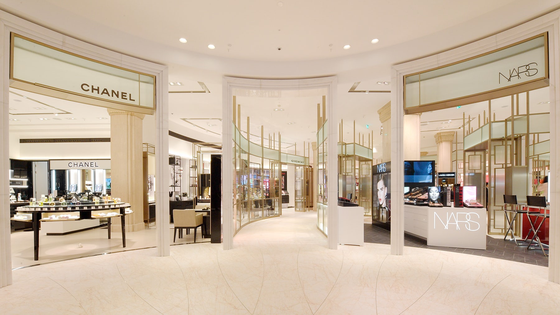 The New Harrods Beauty Hall is a Wonderland for Beauty Lovers
