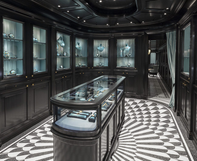 Gucci Picks Paris as Home to First Fine Jewelry Boutique
