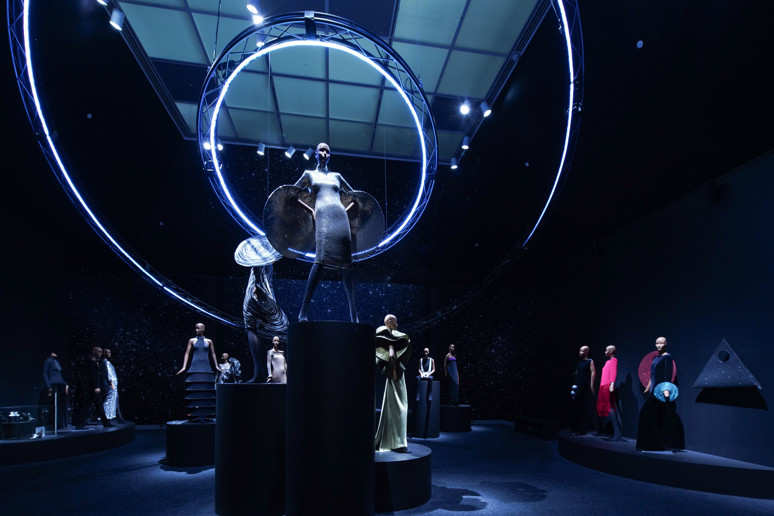 Pierre Cardin’s ‘Future Fashion’ Exhibition to Open at the Brooklyn Museum