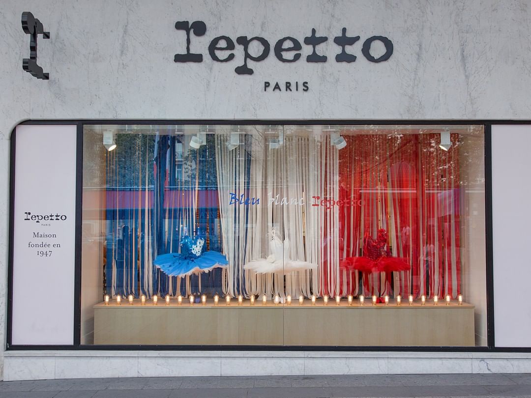 Repetto Plants a Flag in Los Angeles