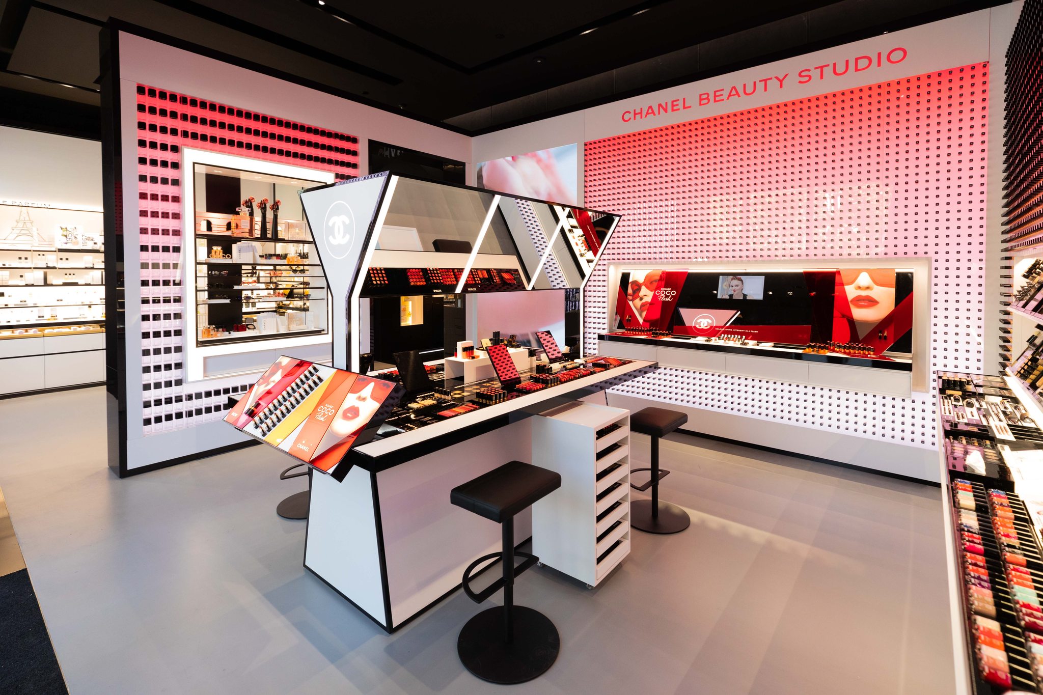 New Store Openings: Versace in Beijing, Chanel in Paris, Everlane in L.A. and More