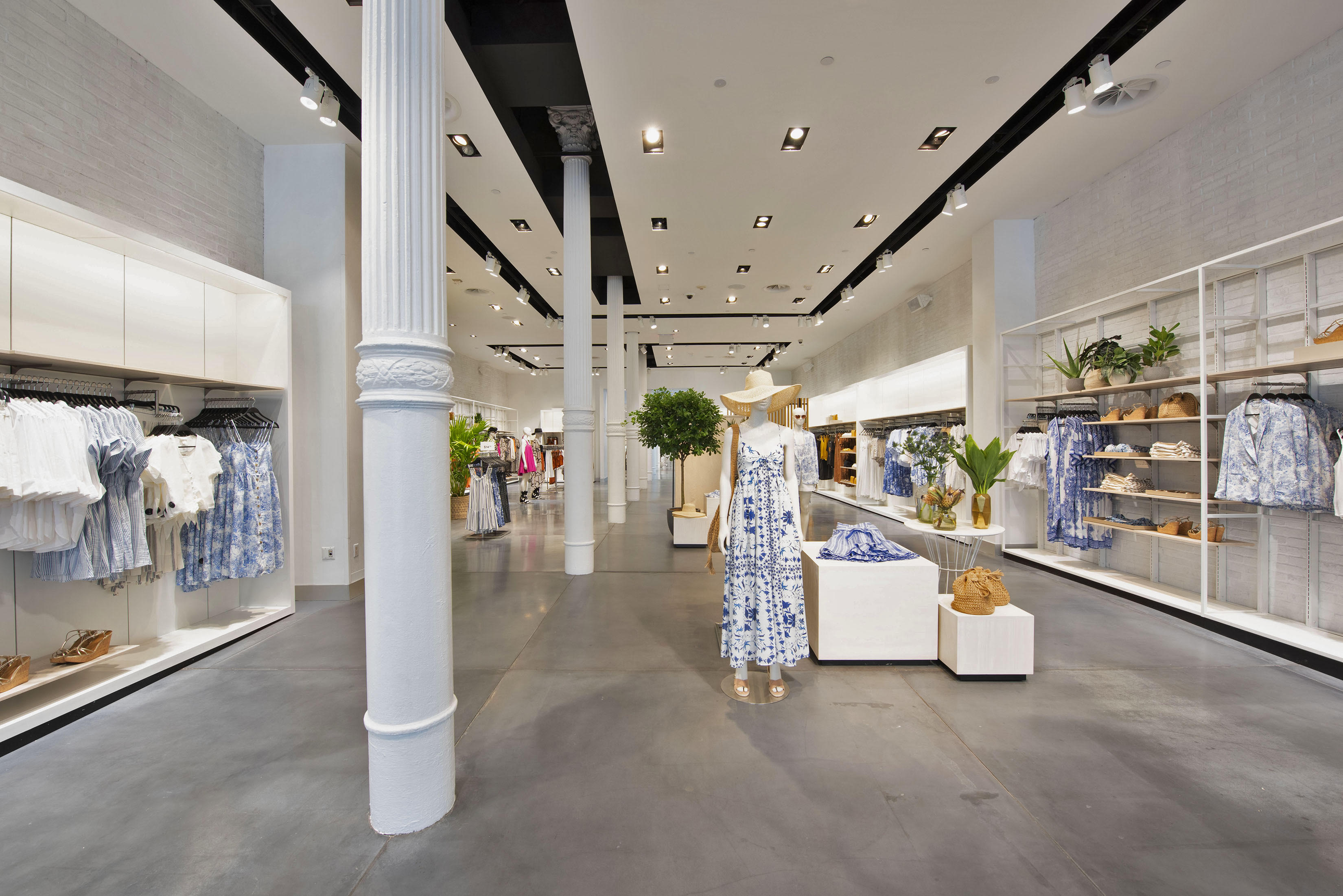 H&M Makes Digital Push in India