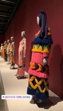 Conhecendo a influência da moda italiana na moda brasileira em manequins Expor