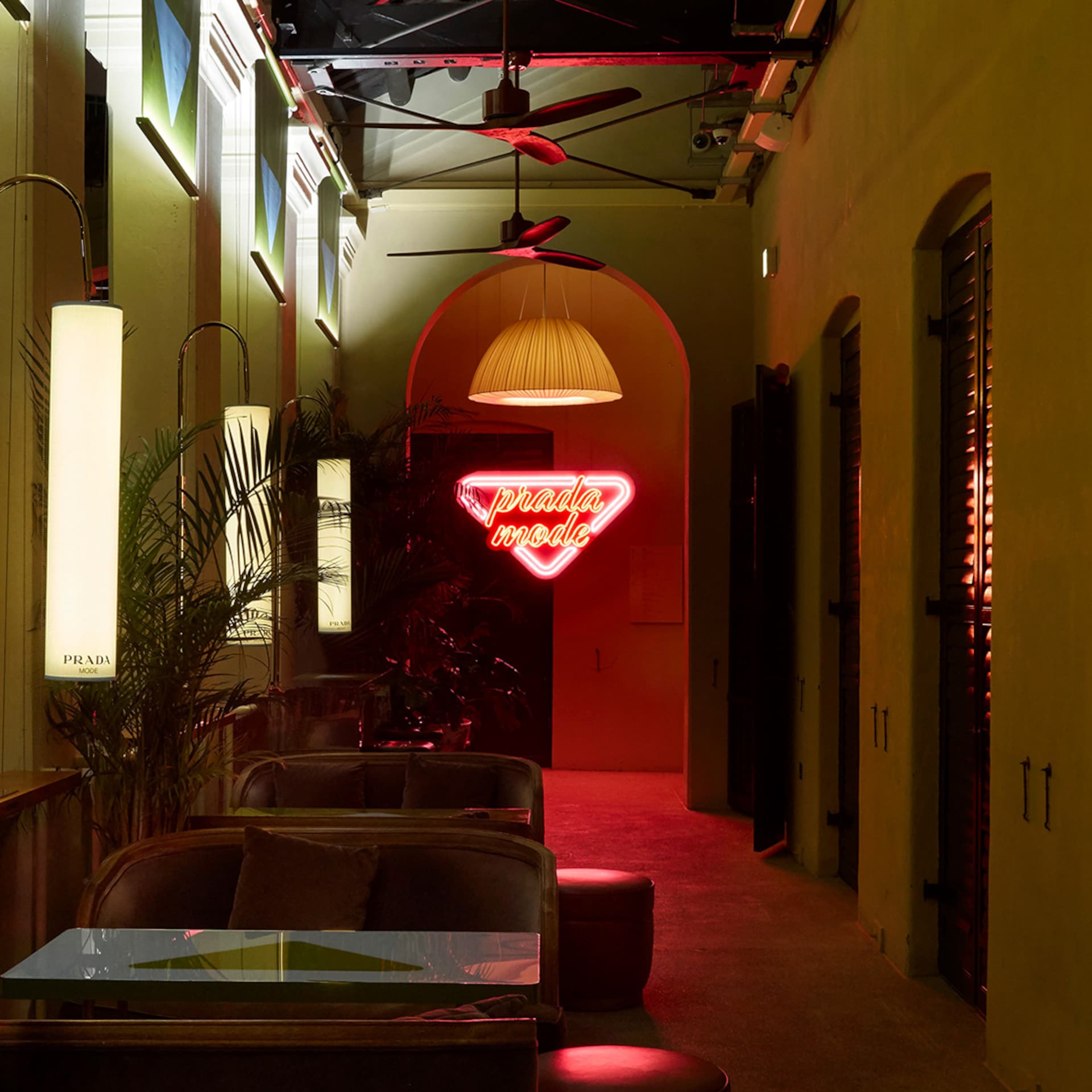 Prada Mode Format to Touch Base in Paris
