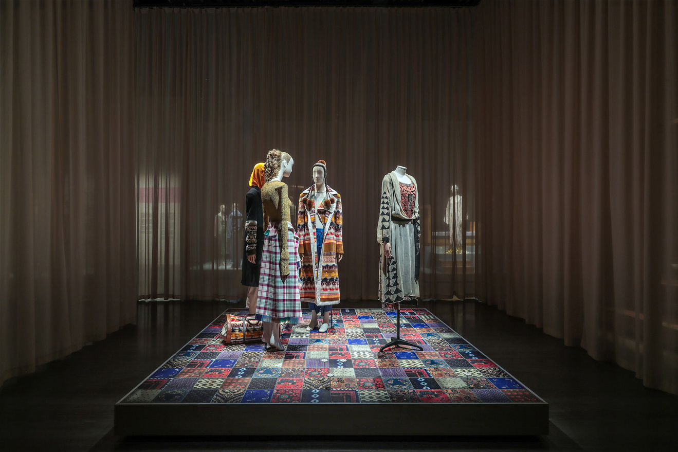 Lanvin Launches “Dialogues: 130 Years of Lanvin” Exhibition in Shanghai