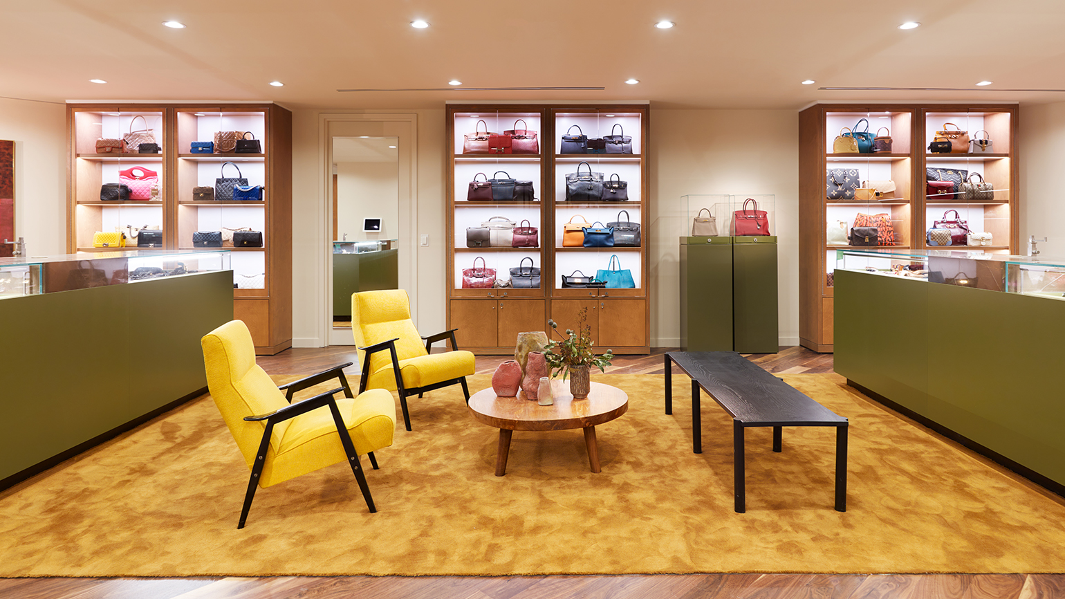 Digital luxury consignment platform The RealReal has opens flagship store in Chicago
