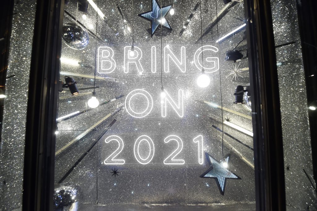 Harvey Nichols Lights Up Christmas Windows, but Few are There to See