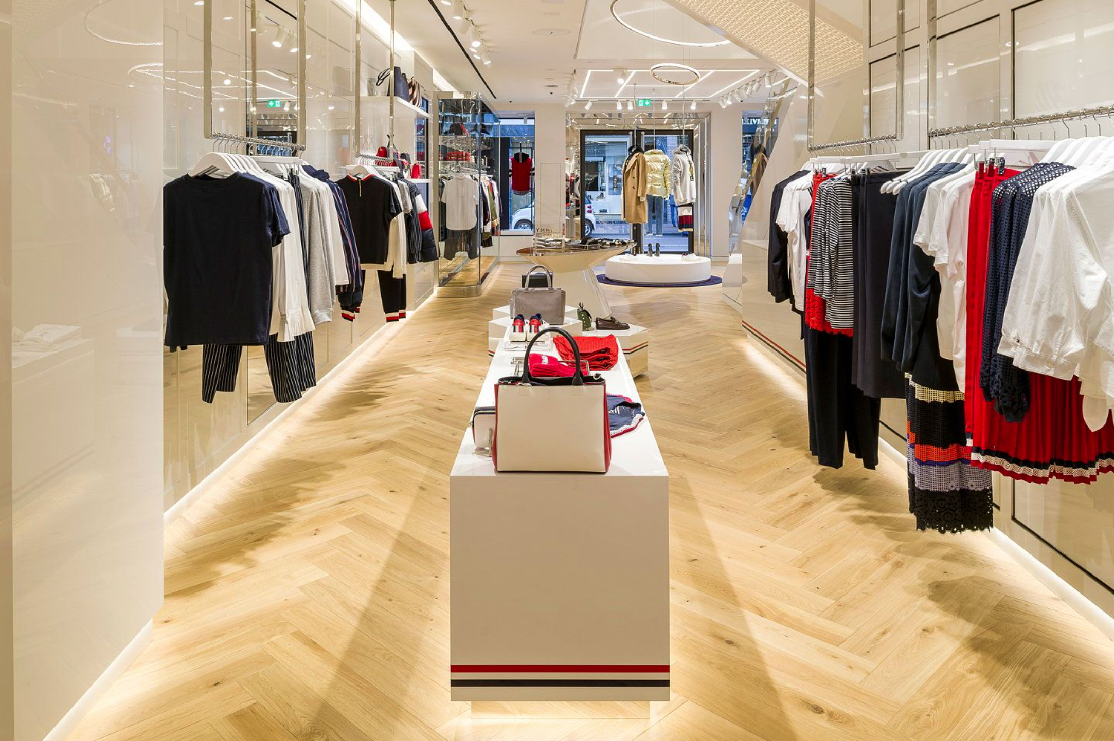 Tommy Hilfiger is opening new store in Edinburgh