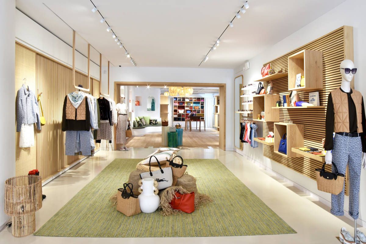 Longchamp opens new boutique in St Tropez
