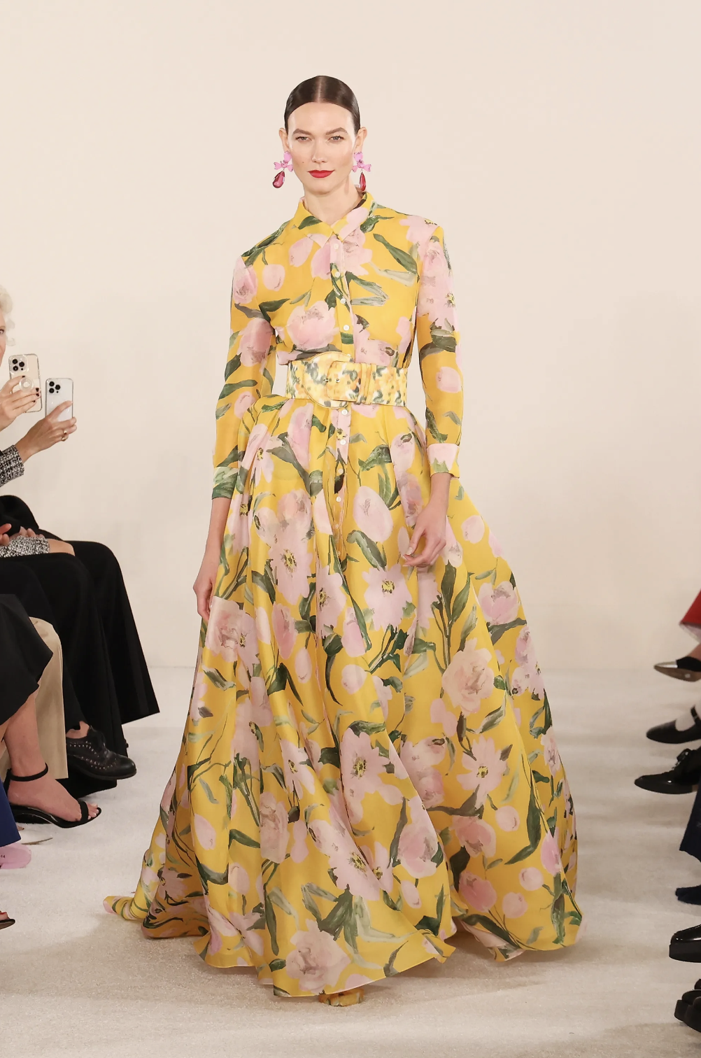 A digital Carolina Herrera gown just sold for $5,000 on Roblox