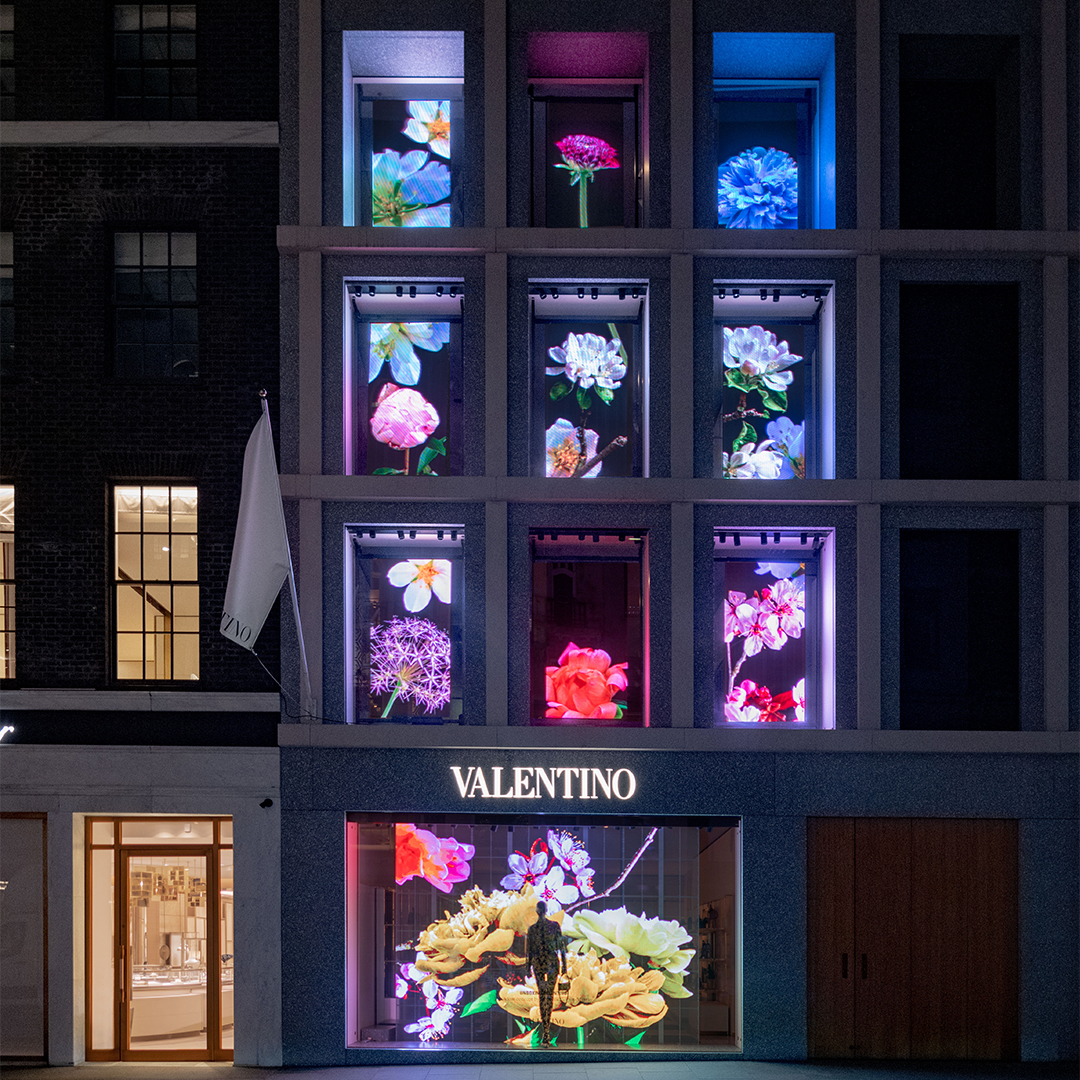 Unboxing Valentino Takes Over the Windows of the World: Ten Top Stylists, Limitless Interpretations