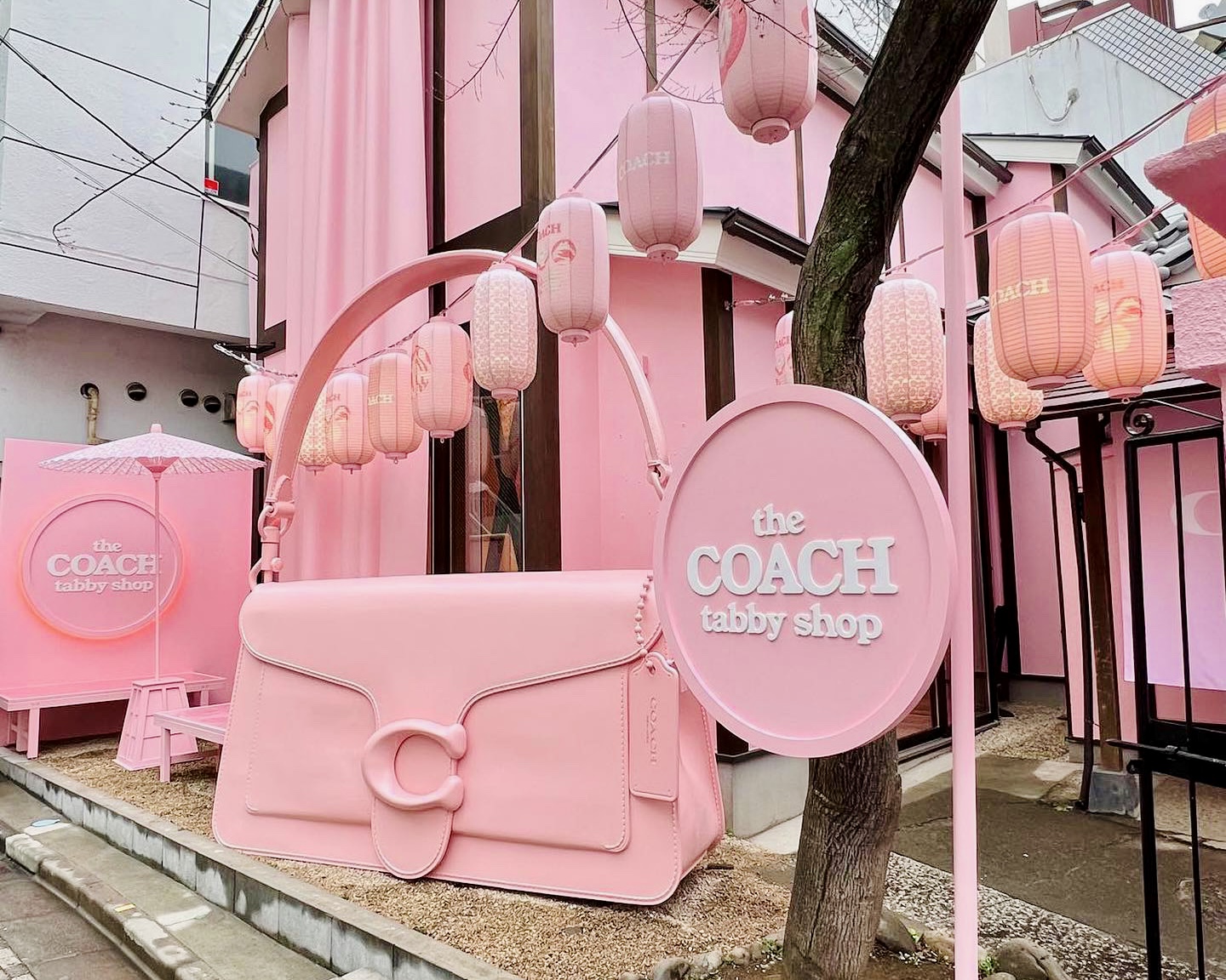 Coach Celebrates Its Iconic Tabby Bag with a Bespoke Pop-Up Experience at the Unknown Space in Harajuku, Tokyo
