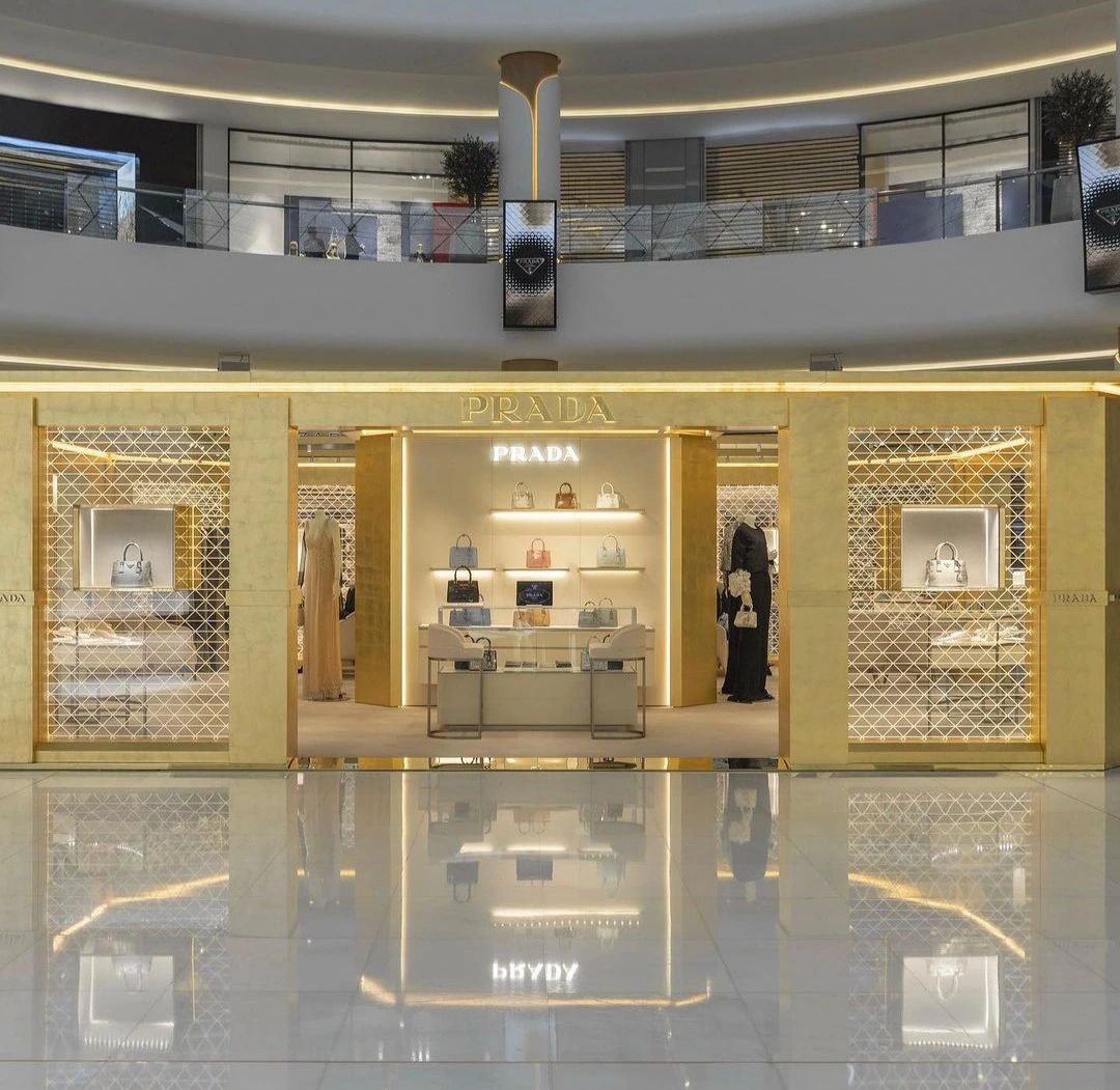 Prada launched “Prada Shine” pop-up in Dubai at Dubai Mall