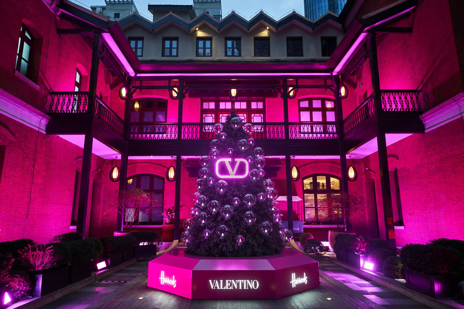 Harrods links with Valentino for Spectacular Pink Christmas
