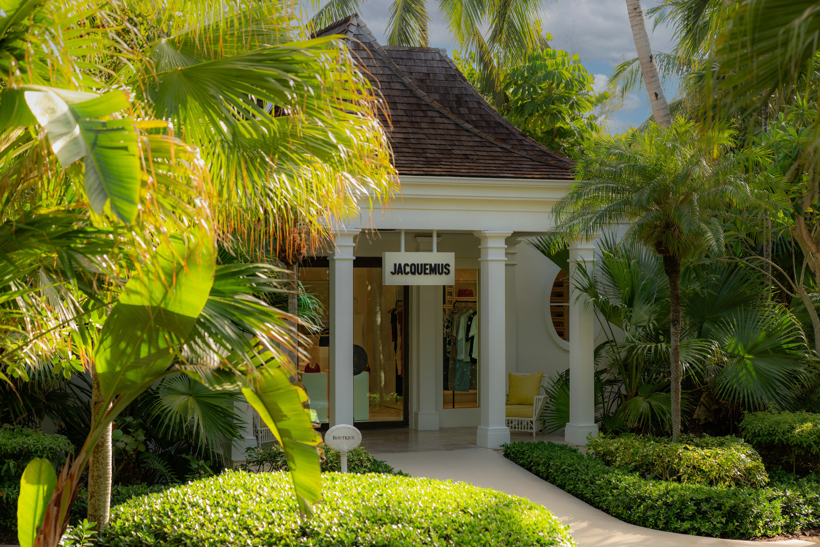 Jacquemus and Four Seasons Team Up for an Unparalleled Summer Experience at The Ocean Club, Bahamas
