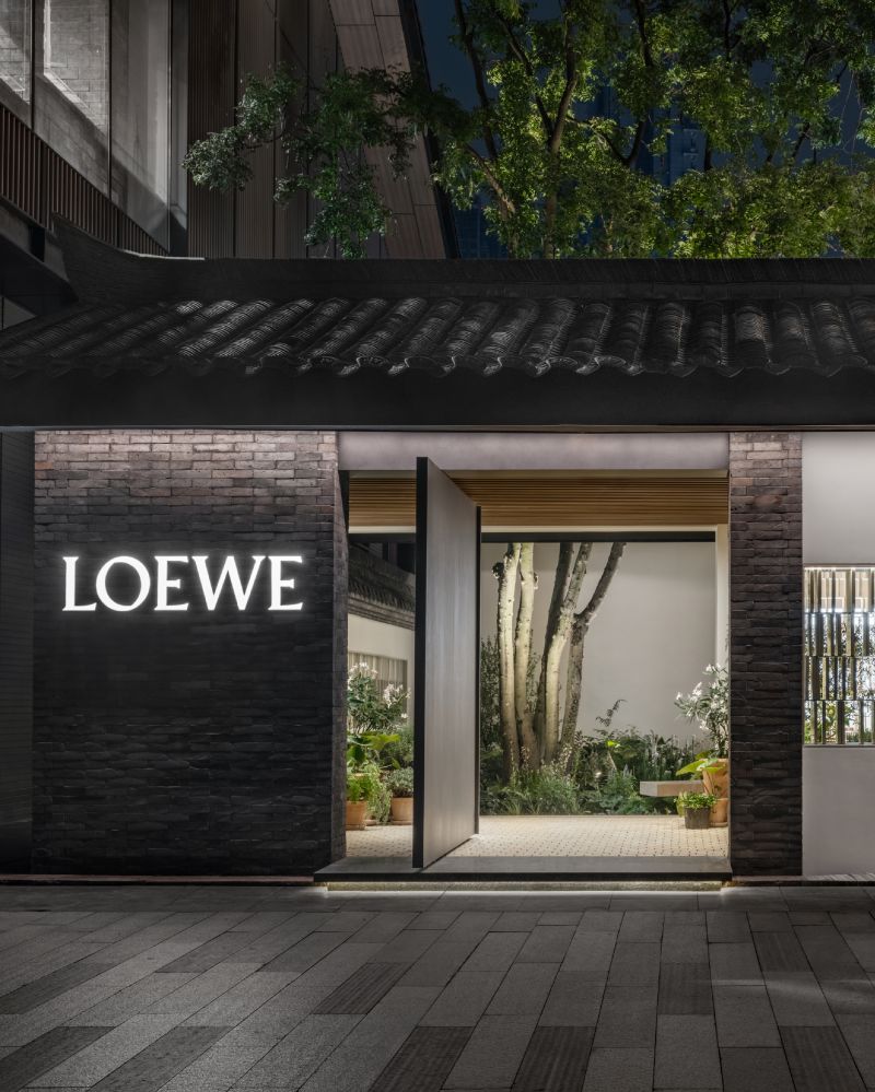 Loewe Gaozhai Chengdu Takeover on Collaboration with Loewe Craft Foundation