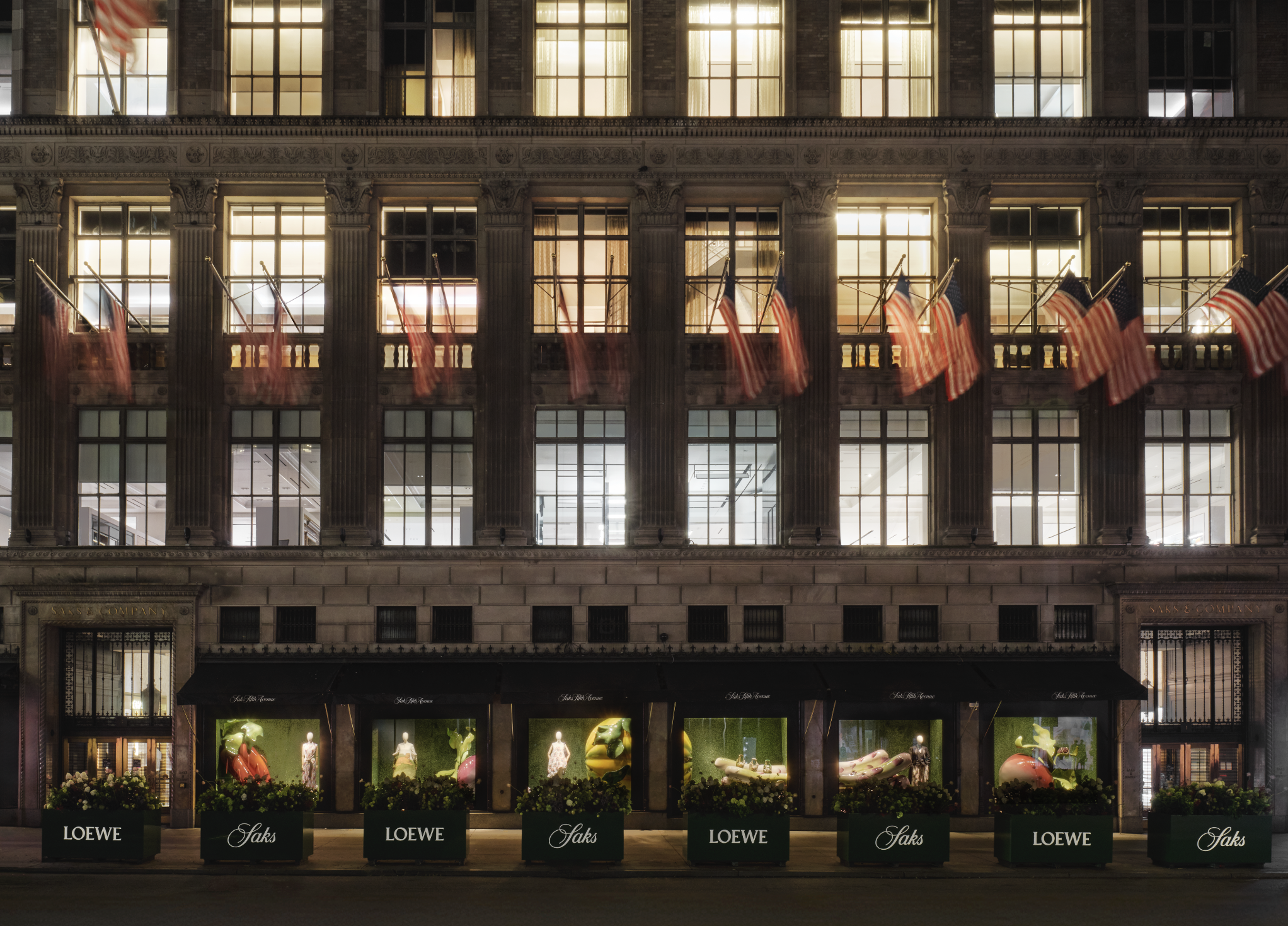 Saks and LOEWE Celebrate Fall/Winter 2024 Collection with Exclusive Edit and New York Flagship Takeover