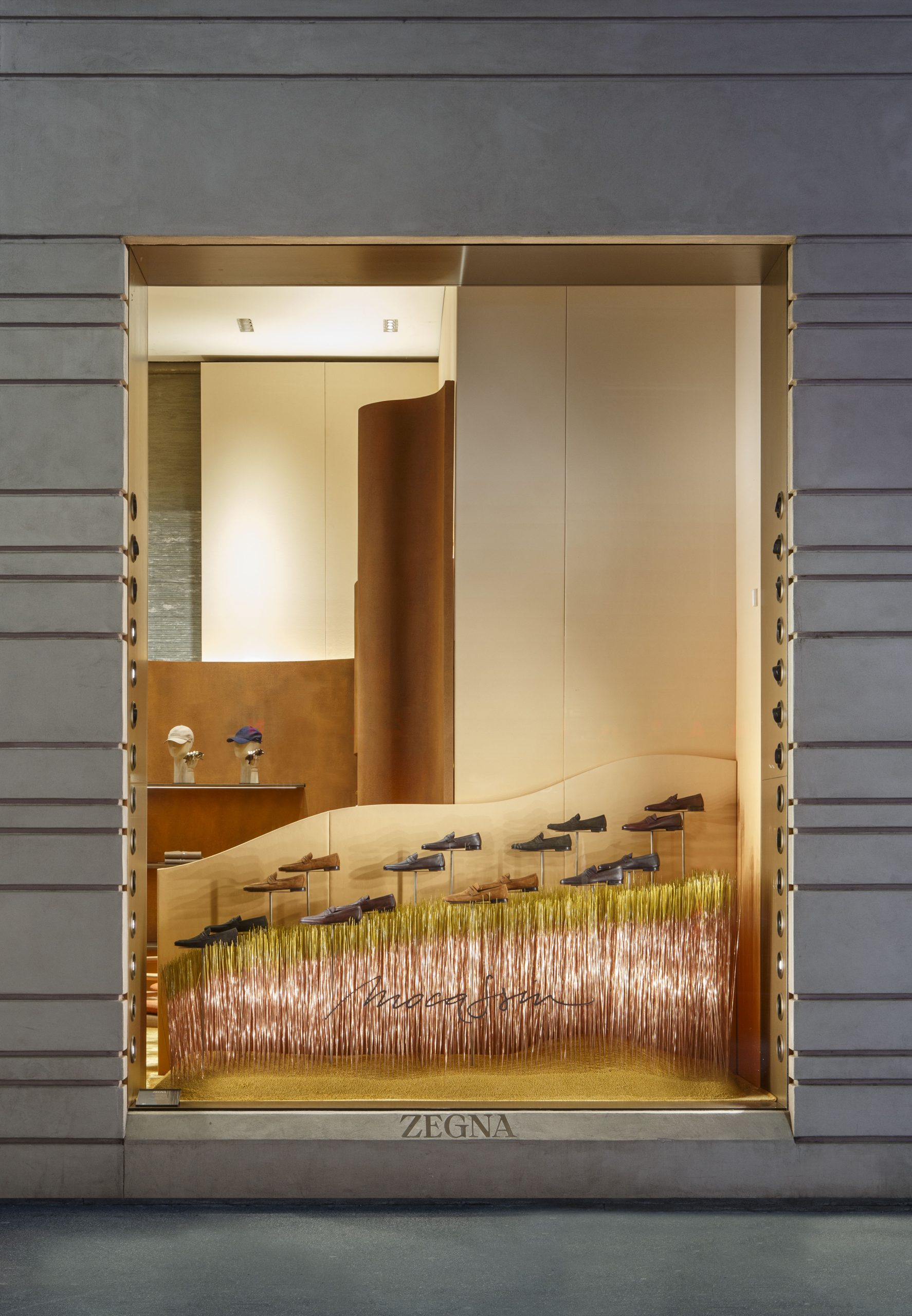 ZEGNA Spring Window – A Sculptural Ode to Italian Craftsmanship