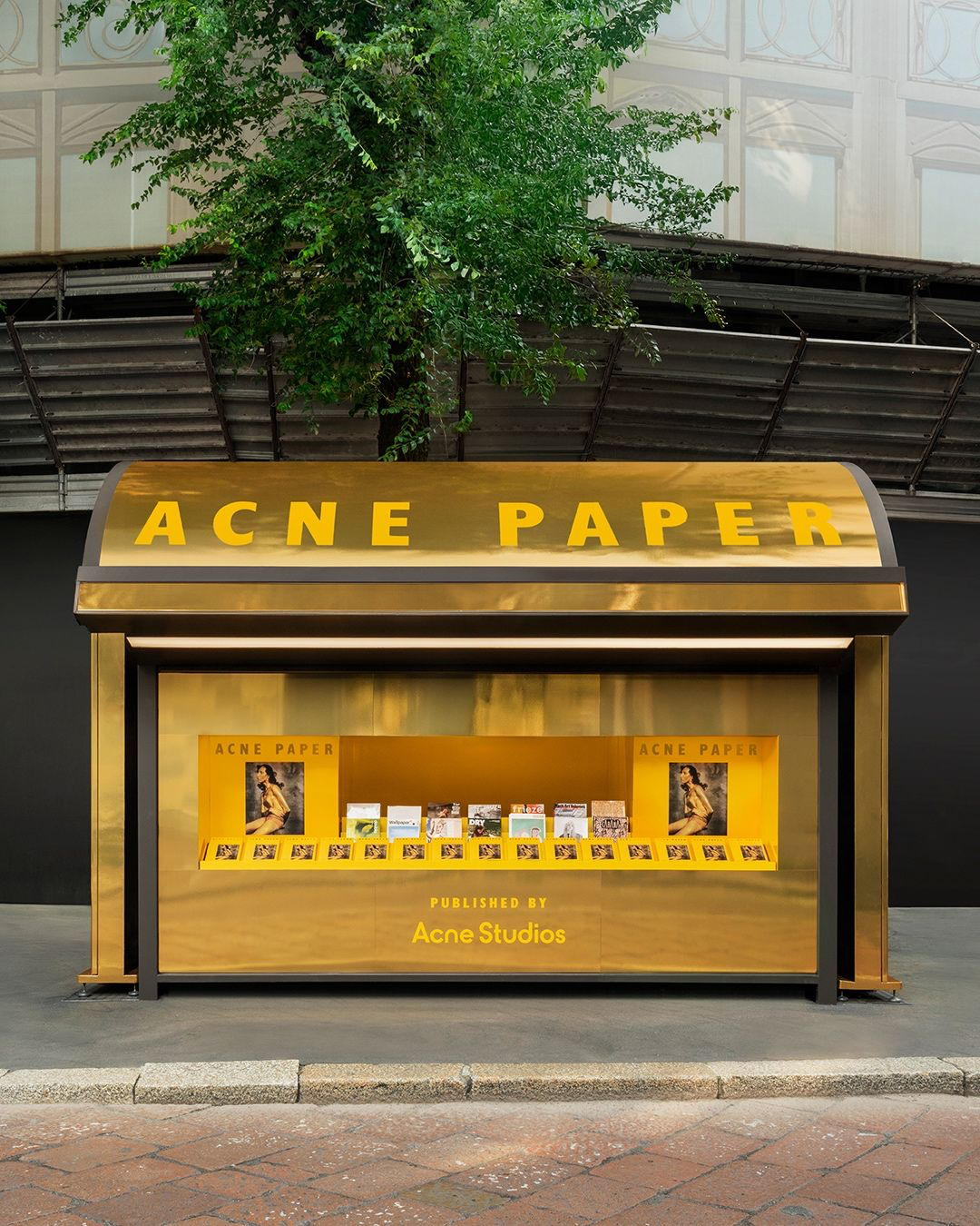 Acne Studios Turns 20 with ‘The Golden Ticket’: A Gilded Global Celebration of Style, Storytelling, and Surprise