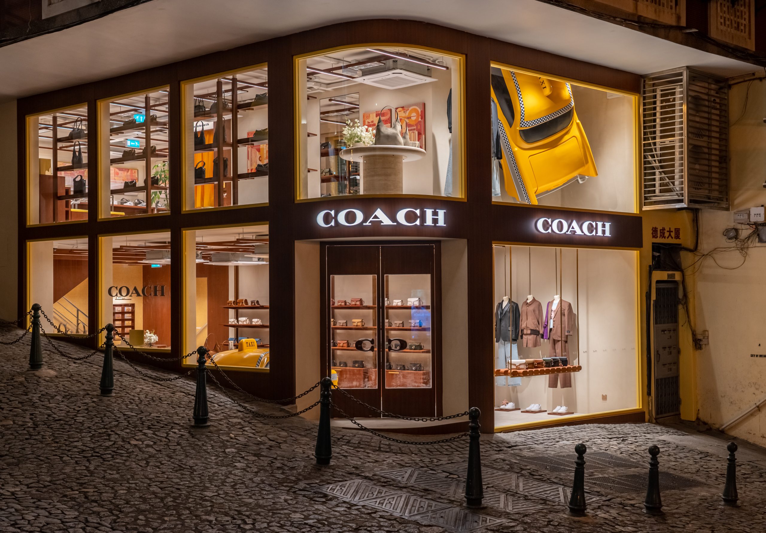 Coach Introduces “Coach Play Macau” Concept Store